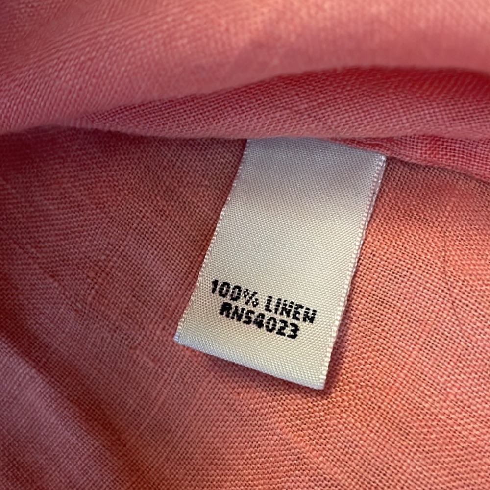 Women’s Banana Republic Salmon Linen Short Sleeve Blouse. Size S - Picture 6 of 7